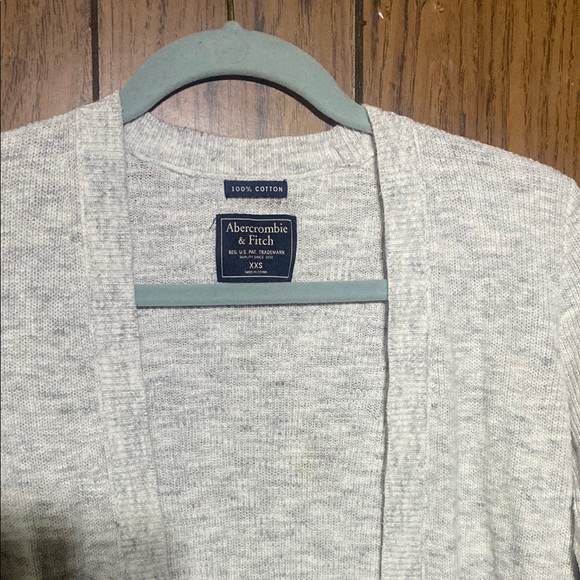 Abercrombie & Fitch Gray Knit Cardigan Sweater - Picture 2 of 5